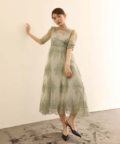 Kana(カナ)の「花柄スパンコールAラインワンピースドレス 結婚式 お呼ばれ オケージョン(ドレス・レディース・ライトグリーン/ブルー系その他/ブラック/イエロー・M/S)」の8枚目の写真