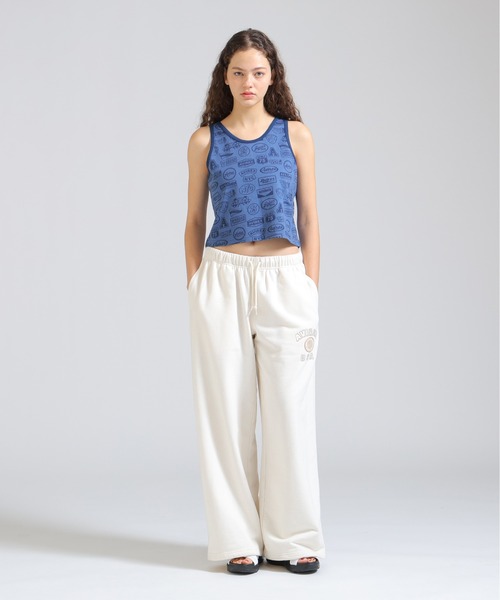 AVIREX(アヴィレックス)の「《直営店限定》RINGER PATCH MOTIF FULL PRINT TANK TOP(タンクトップ・レディース・ネイビー/ライトブラウン・F)」の4枚目の写真