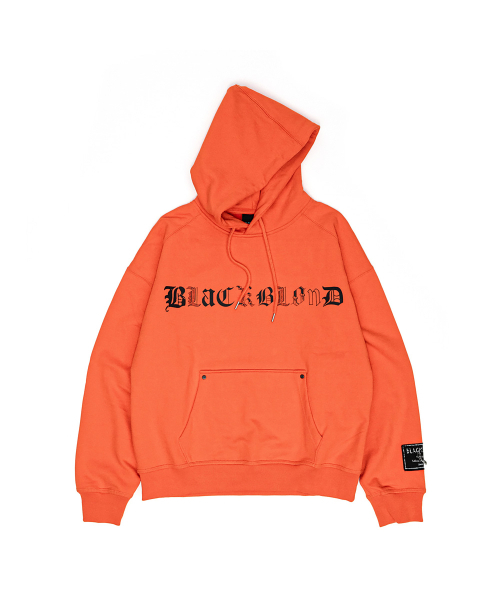 BLACK BLOND（ブラック ブロンド）の「ビビディアンティックロゴフードパーカー（オレンジ）（パーカー・レディース・その他・MEDIUM/LARGE/X-LARGE）」の2枚目の写真