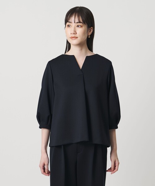 UNITED ARROWS(ユナイテッドアローズ)の「LIGHT SPONGY ブラウス ‐ウォッシャブル‐(シャツ/ブラウス・レディース・ネイビー/オフホワイト/ブラック・FREE)」の22枚目の写真