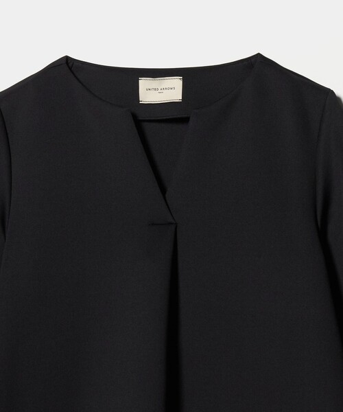 UNITED ARROWS(ユナイテッドアローズ)の「LIGHT SPONGY ブラウス ‐ウォッシャブル‐(シャツ/ブラウス・レディース・ネイビー/オフホワイト/ブラック・FREE)」の16枚目の写真