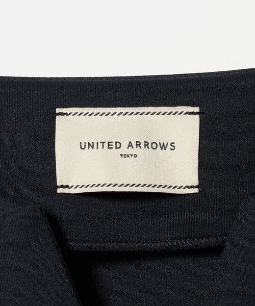 UNITED ARROWS(ユナイテッドアローズ)の「LIGHT SPONGY ブラウス ‐ウォッシャブル‐(シャツ/ブラウス・レディース・ネイビー/オフホワイト/ブラック・FREE)」の18枚目の写真