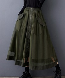 シアー切り替え×フロントジップスカート