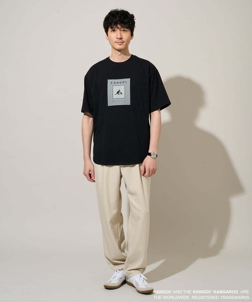 a.v.v(アーヴェヴェ)の「【コラボ/接触冷感】KANGOLスクエアプリントロングシルエットカットソー(Tシャツ/カットソー・メンズ・ピンク/ブラック・46/48)」の3枚目の写真