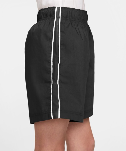 NIKE(ナイキ)の「ナイキ NIKE ナイキ YTH NSW CLN ウーヴン ショート(その他パンツ・キッズ・ベージュ/ブラック・130cm/140cm/150cm/160cm)」の7枚目の写真