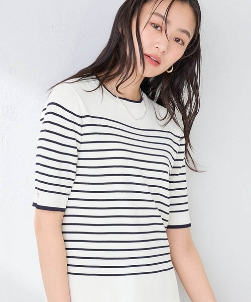 a.v.v(アーヴェヴェ)の「ハーフスリーブクルーネックサマーニット【洗える/接触冷感/UVカット】(ニット/セーター・レディース・アイボリー/グレー系その他/ブラック/グリーン/ホワイト/ベージュ・38/36/40)」の3枚目の写真