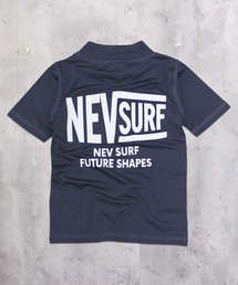 NEV（ネブ）の「キッズ NEV SURF 半袖ラッシュガード（ラッシュガード）」