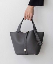 welleg（ウェレッグ）の「8色展開 タッセル付きトートバッグ（トートバッグ）」