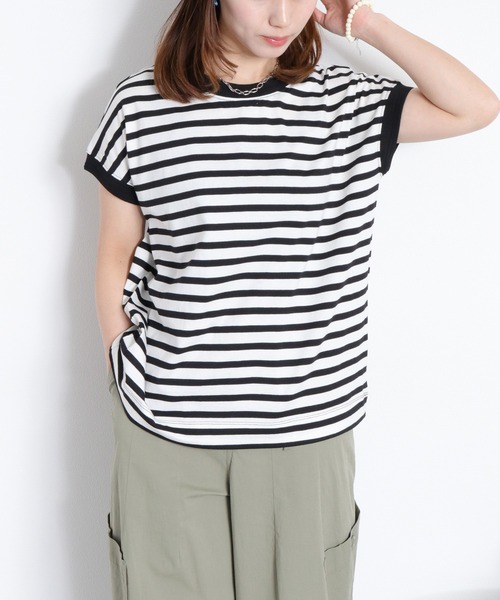cepo(セポ)の「〈さらっと涼しい、シルキータッチ♪〉シルケットコットン フレンチスリーブTee(Tシャツ/カットソー・レディース・ベージュ/レッド/ホワイト系その他/ブルー/オフホワイト/ブラック・M)」の3枚目の写真