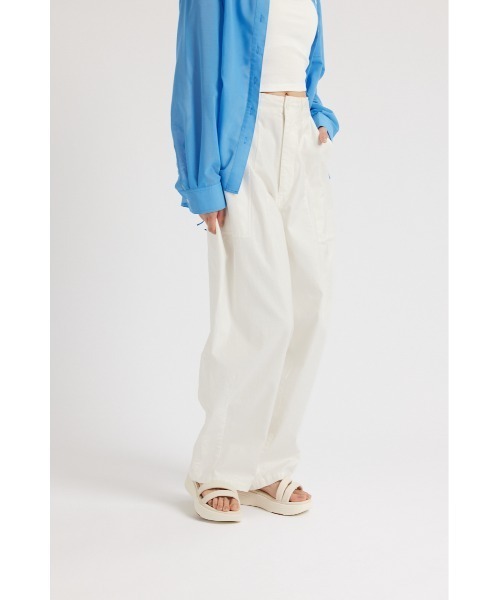 STACCATO(スタッカート)の「【再入荷】ソフティーコンフォートデイサンダル(サンダル・レディース・ホワイト/ブラック・22.5cm/23cm/23.5cm/24cm/24.5cm)」の14枚目の写真