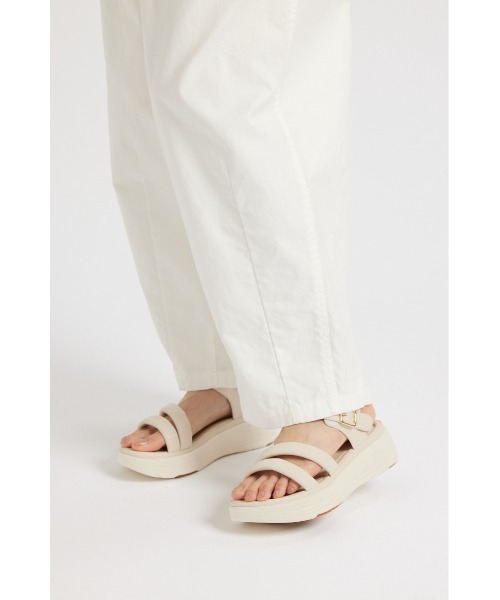 STACCATO(スタッカート)の「【再入荷】ソフティーコンフォートデイサンダル(サンダル・レディース・ホワイト/ブラック・22.5cm/23cm/23.5cm/24cm/24.5cm)」の13枚目の写真
