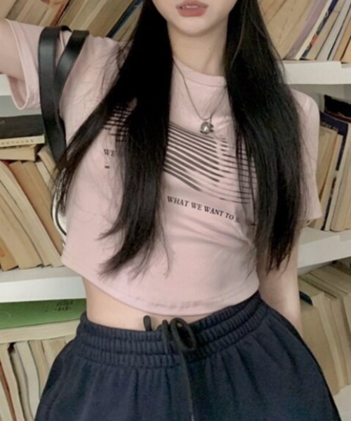 lilful(リルフル)の「【26年春夏新作】フロントデザインクロップド半袖Tシャツ(Tシャツ/カットソー・レディース・ピンク/ホワイト・M/S)」の6枚目の写真