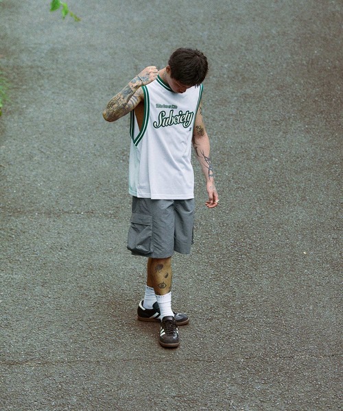 Subciety(サブサエティ)の「Tank top game shirt(タンクトップ・メンズ・ホワイト/ブラック/ブラック系その他・SMALL/MEDIUM/LARGE/X-LARGE)」の10枚目の写真