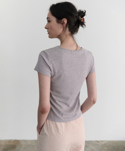 ANDNEEDS(アンドニーズ)の「Soy stripe half tee (navy)(Tシャツ/カットソー・レディース・その他・FREE)」の3枚目の写真