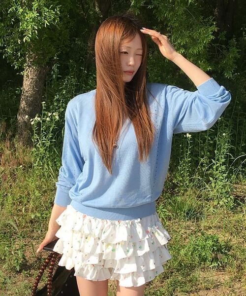 SINOON（シヌーン）の「Sheer Logo Long Sleeve Knit Pullover (Soft Blue)（ニット/セーター・レディース・ライトブルー・FREE）」の7枚目の写真