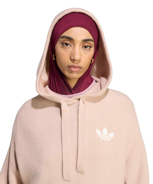 adidas（アディダス）の「adidas ESSENTIALS KNIT HOODIE / アディダス エッセンシャルズ ニット フーディー（パーカー・レディース・ピンクベージュ・S/M/L）」の2枚目の写真