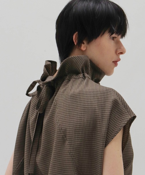 DRESSLAVE(ドレスレイブ)の「gingham check 2way off shoulder blouse(ギンガムチェック2WAYオフショルダーブラウス)(シャツ/ブラウス・レディース・ブラウン/グレー・38)」の15枚目の写真