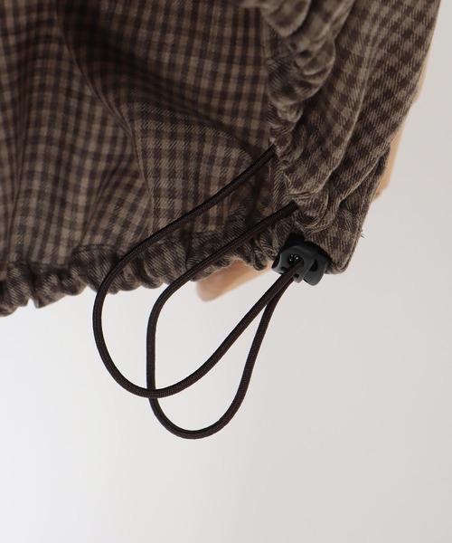 DRESSLAVE(ドレスレイブ)の「gingham check 2way off shoulder blouse(ギンガムチェック2WAYオフショルダーブラウス)(シャツ/ブラウス・レディース・ブラウン/グレー・38)」の20枚目の写真
