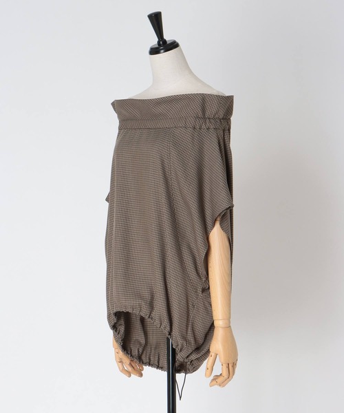 DRESSLAVE(ドレスレイブ)の「gingham check 2way off shoulder blouse(ギンガムチェック2WAYオフショルダーブラウス)(シャツ/ブラウス・レディース・ブラウン/グレー・38)」の17枚目の写真