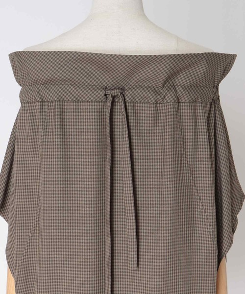 DRESSLAVE(ドレスレイブ)の「gingham check 2way off shoulder blouse(ギンガムチェック2WAYオフショルダーブラウス)(シャツ/ブラウス・レディース・ブラウン/グレー・38)」の19枚目の写真