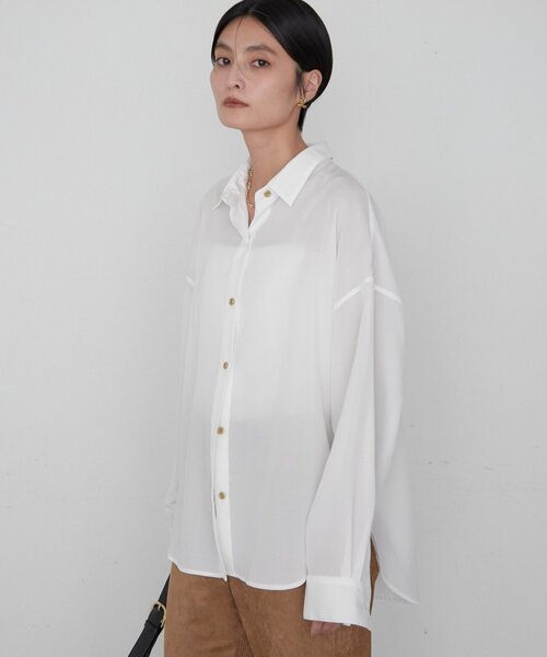 LOUNGEDRESS(ラウンジドレス)の「《オフィスカジュアル対応》リヨセルシャツ(シャツ/ブラウス・レディース・ベージュ/ネイビー/ブラウン/オフホワイト・FREE)」の12枚目の写真