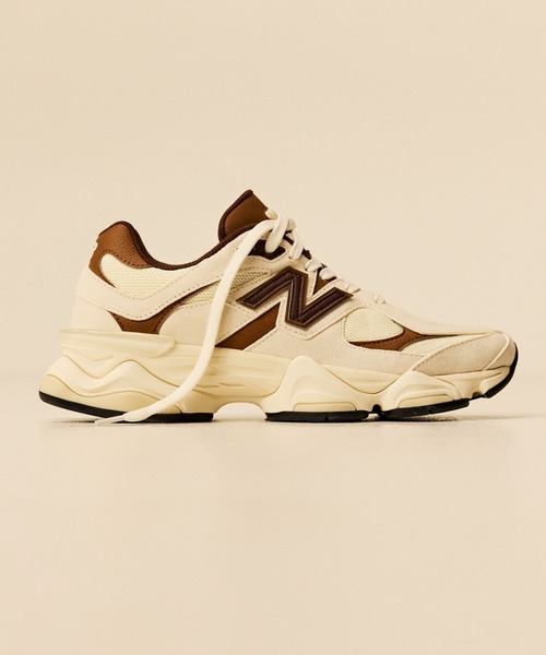 NEW BALANCE(ニューバランス)の「90/60(スニーカー・メンズ・ホワイト×ブラウン・28.0cm/28.5cm/29.0cm/30.0cm/25.5cm/26.5cm/26.0cm/27.5cm/27.0cm/22.5cm/23.0cm/23.5cm/24.0cm/25.0cm/24.5cm)」の1枚目の写真