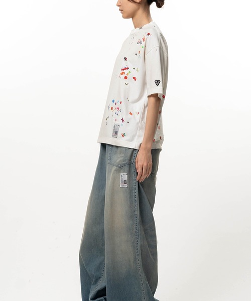 Maison MIHARA YASUHIRO(メゾンミハラヤスヒロ)の「Kids Sticker Printed T-shirt(Tシャツ/カットソー・レディース・ブラック/ホワイト・38/40/36)」の6枚目の写真