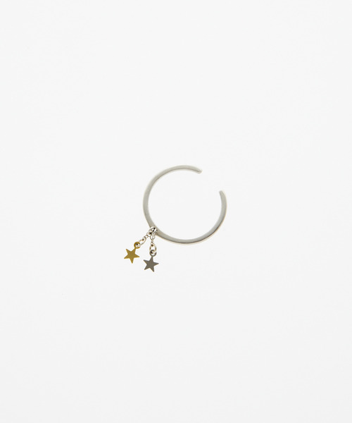 CONVERSE TOKYO(コンバーストウキョウ)の「STAR CHAIN RING(リング・レディース・シルバー/ゴールド・FREE)」の1枚目の写真