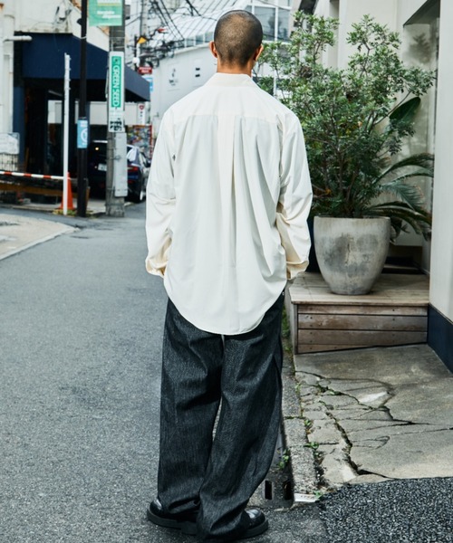 CONZ(コンズ)の「curve leg trousers pique denim(デニムパンツ・メンズ・ストライプ・2/1/4/3)」の12枚目の写真