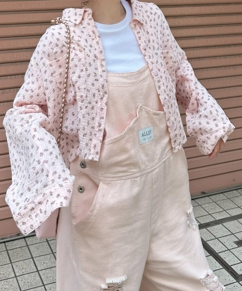 Alley Tokyo（アリートーキョー）の「ガーゼ花柄シャツ（シャツ/ブラウス・レディース・オフホワイト/ピンク・FREE）」の6枚目の写真