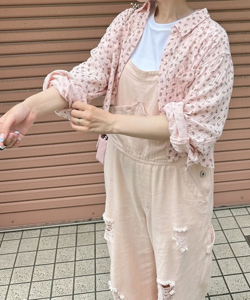 Alley Tokyo（アリートーキョー）の「ガーゼ花柄シャツ（シャツ/ブラウス・レディース・オフホワイト/ピンク・FREE）」の7枚目の写真
