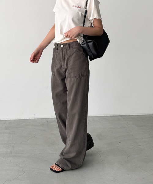 CANAL JEAN(キャナルジーン)の「El mar ライトオンスウォッシングベイカーパンツ(その他パンツ・レディース・ブラウン/カーキ/チャコールグレー・SMALL/MEDIUM)」の4枚目の写真