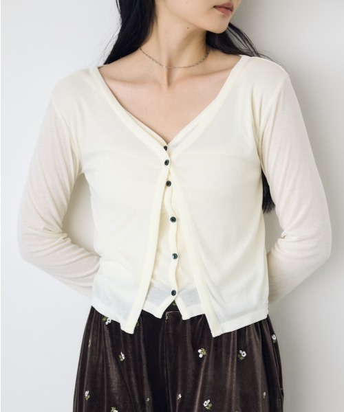 AZUL by moussy(アズールバイマウジー)の「【身長/骨格別着用画像あり】フロントギャザーレイヤードカットカーディガン 秋服 羽織り 長袖 2WAY(カーディガン/ボレロ・レディース・ブラック/杢グレー/オフホワイト/ボルドー・FREE)」の2枚目の写真