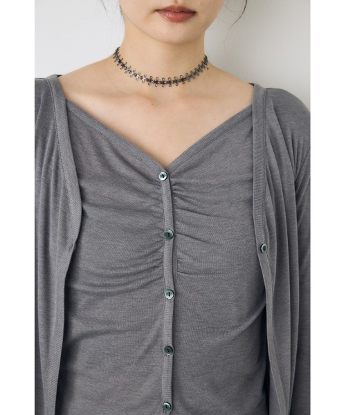 AZUL by moussy(アズールバイマウジー)の「【身長/骨格別着用画像あり】フロントギャザーレイヤードカットカーディガン 秋服 羽織り 長袖 2WAY(カーディガン/ボレロ・レディース・ブラック/杢グレー/オフホワイト/ボルドー・FREE)」の17枚目の写真