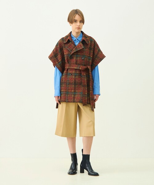 MACPHEE(マカフィー)の「ジャカード ケープコート(その他アウター・レディース・レッド系その他2・36)」の2枚目の写真