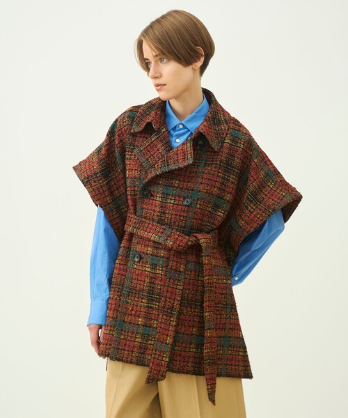 MACPHEE(マカフィー)の「ジャカード ケープコート(その他アウター・レディース・レッド系その他2・36)」の3枚目の写真