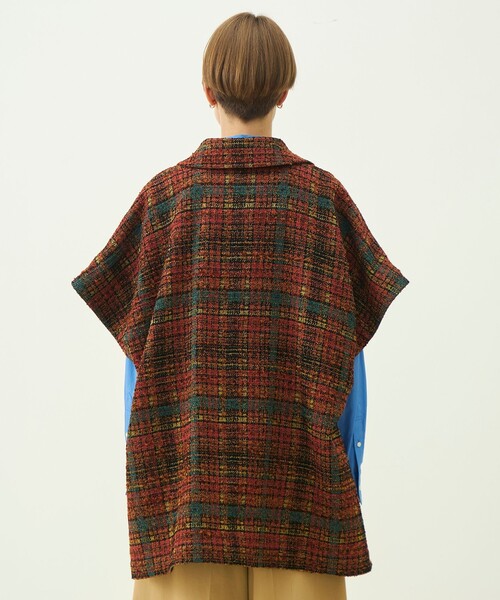 MACPHEE(マカフィー)の「ジャカード ケープコート(その他アウター・レディース・レッド系その他2・36)」の5枚目の写真