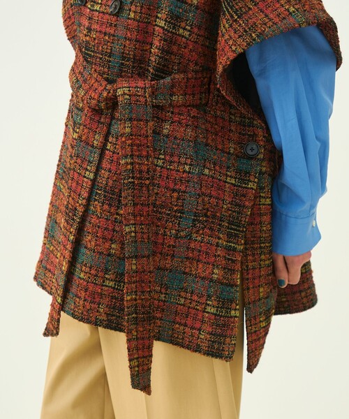 MACPHEE(マカフィー)の「ジャカード ケープコート(その他アウター・レディース・レッド系その他2・36)」の6枚目の写真