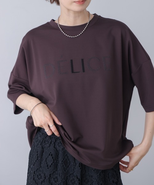 Bou Jeloud(ブージュルード)の「HOTFIX厚盛り刺しゅうロゴT(Tシャツ/カットソー・レディース・ブラウン/オフホワイト/ブラック・FREE)」の3枚目の写真