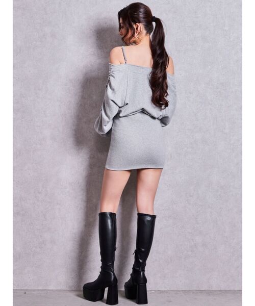 GYDA（ジェイダ）の「sacred edge cross ZIPオフショルスウェットワンピース（ワンピース・レディース・グレー/オフホワイト/ブラック・FREE）」の17枚目の写真