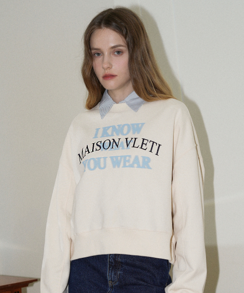 VLETI（ブレッティ）の「Logo Embroidery Round Crop Sweatshirt (Cream)（スウェット・レディース・クリーム・FREE）」の2枚目の写真