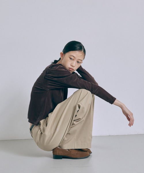 EN NEUME(エンノイム)の「Wide Tuck Pants(その他パンツ・レディース・サックスブルー/ベージュ/パープル・0/1)」の13枚目の写真