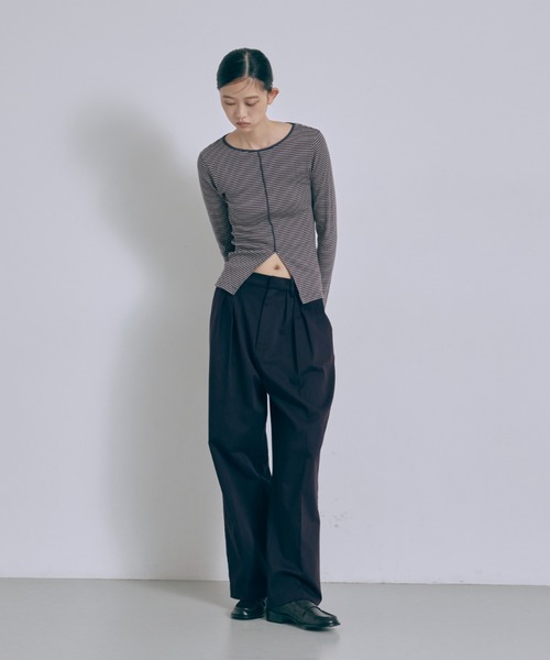 EN NEUME(エンノイム)の「Wide Tuck Pants(その他パンツ・レディース・サックスブルー/ベージュ/パープル・0/1)」の10枚目の写真