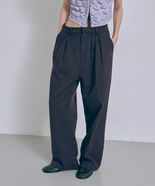 EN NEUME(エンノイム)の「Wide Tuck Pants(その他パンツ・レディース・サックスブルー/ベージュ/パープル・0/1)」の5枚目の写真