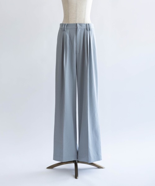 EN NEUME(エンノイム)の「Wide Tuck Pants(その他パンツ・レディース・サックスブルー/ベージュ/パープル・0/1)」の22枚目の写真