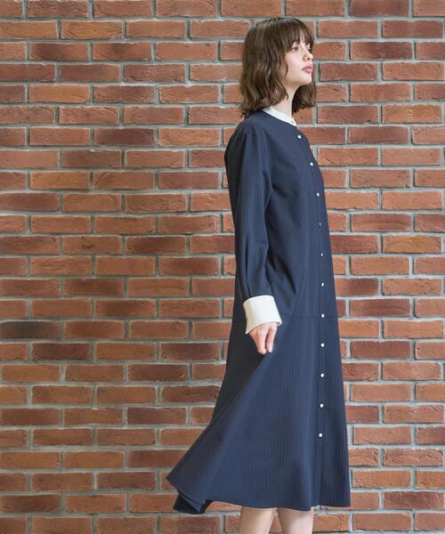 DRESSTERIOR(ドレステリア)の「ウォッシャブルストライプシャツワンピース(ワンピース・レディース・ネイビー系2/ライトグレー系2・36/38)」の4枚目の写真