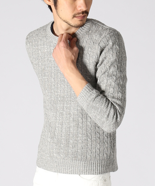 JOURNAL STANDARD（ジャーナルスタンダード）の「スラブコットン ケーブルクルーネックニット#（ニット/セーター・メンズ・グレー/ネイビー/アイボリー/カーキ・MEDIUM/LARGE）」の3枚目の写真