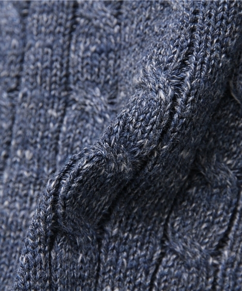 JOURNAL STANDARD（ジャーナルスタンダード）の「スラブコットン ケーブルクルーネックニット#（ニット/セーター・メンズ・グレー/ネイビー/アイボリー/カーキ・MEDIUM/LARGE）」の9枚目の写真