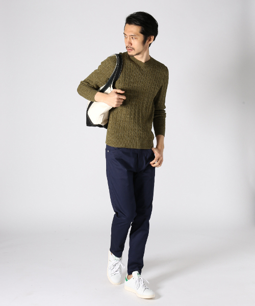 JOURNAL STANDARD（ジャーナルスタンダード）の「スラブコットン ケーブルクルーネックニット#（ニット/セーター・メンズ・グレー/ネイビー/アイボリー/カーキ・MEDIUM/LARGE）」の17枚目の写真