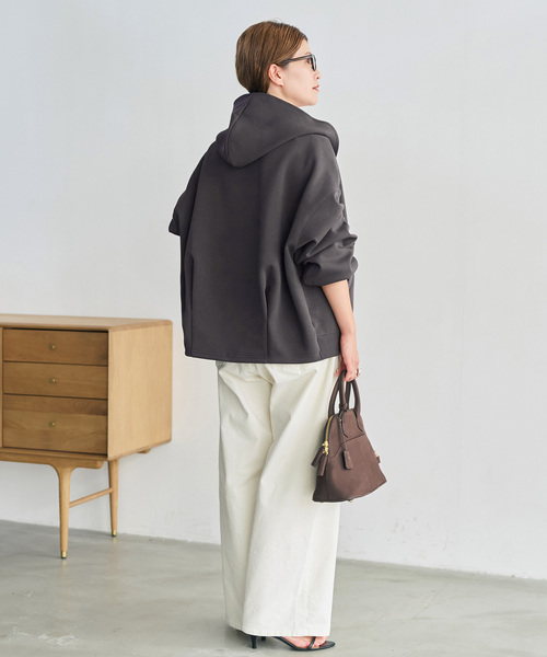 Spick & Span（スピックアンドスパン）の「《一部店舗+WEB限定 / 》コクーンシルエットパーカー（パーカー・レディース・グレー/チャコールグレー・FREE）」の16枚目の写真
